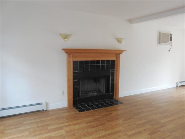 2 Weatherbee Road Shirley, MA 01464 - Photo 2 of 9