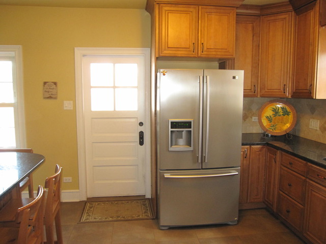 247 Bartram Road Riverside, IL 60546 - Photo 11 of 25
