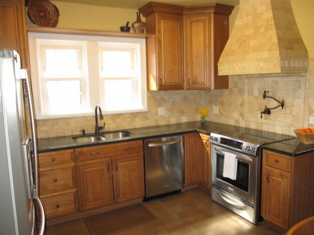247 Bartram Road Riverside, IL 60546 - Photo 10 of 25