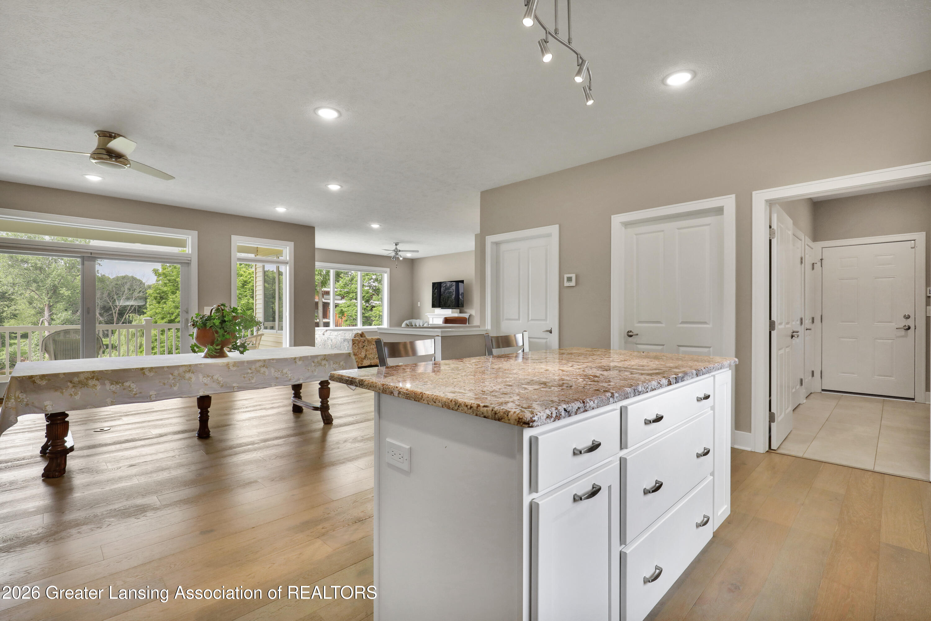 412 East Washington Street Dimondale, MI 48821 - Photo 13 of 43 Kitchen