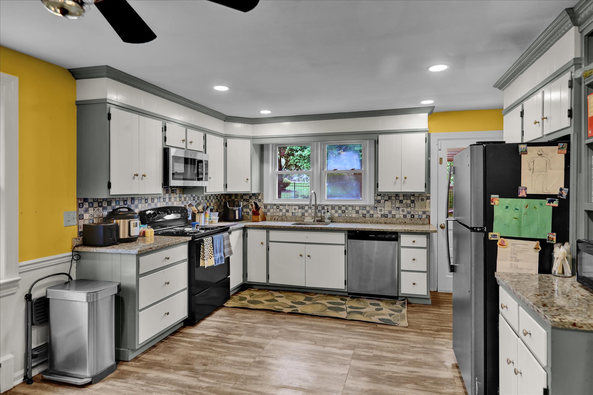 90 Fricks Lock Road Pottstown, PA 19465 - Photo 10 of 28 Kitchen