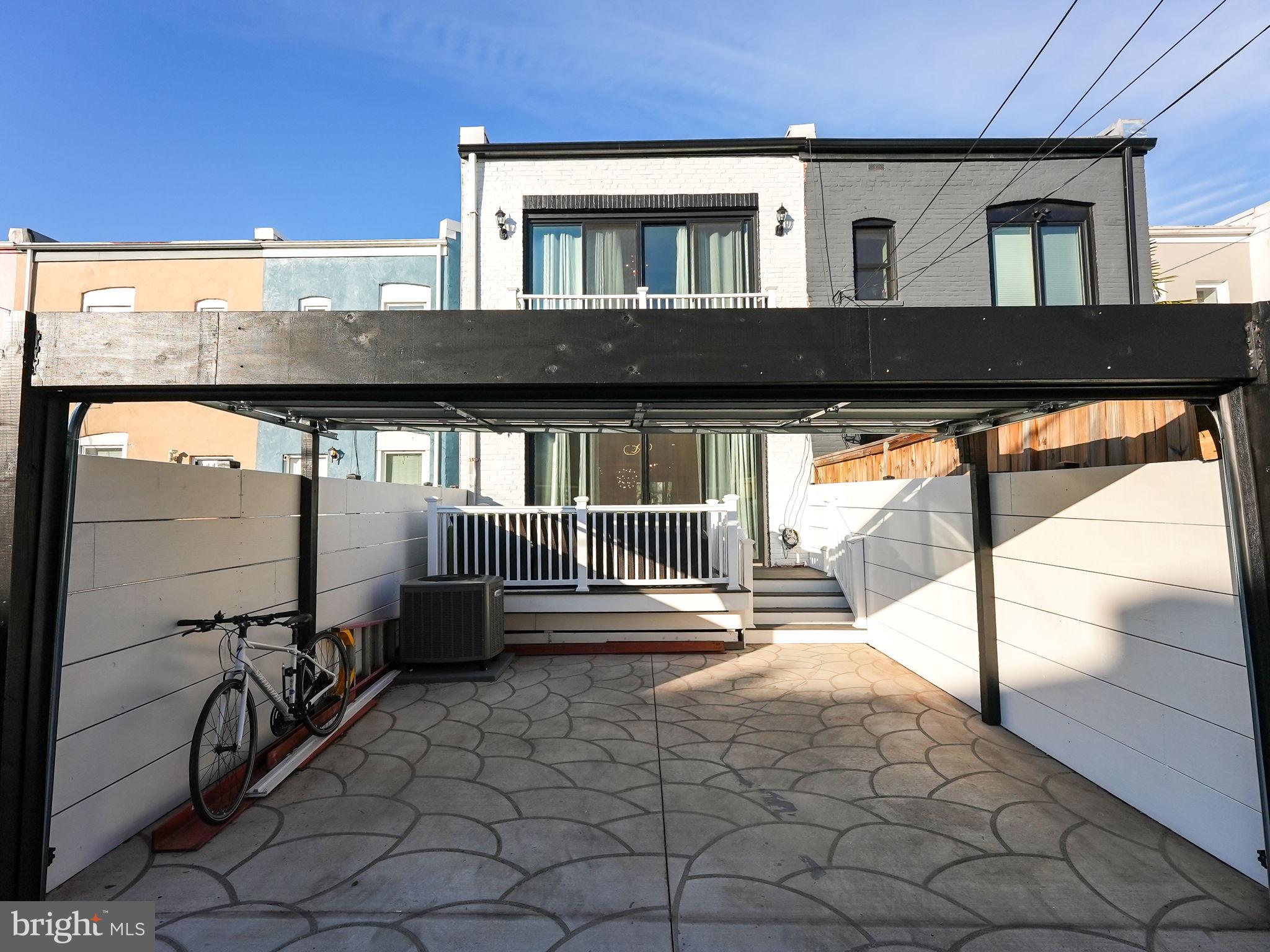 210 Bates Street Northwest Washington, DC 20001 - Photo 34 of 40