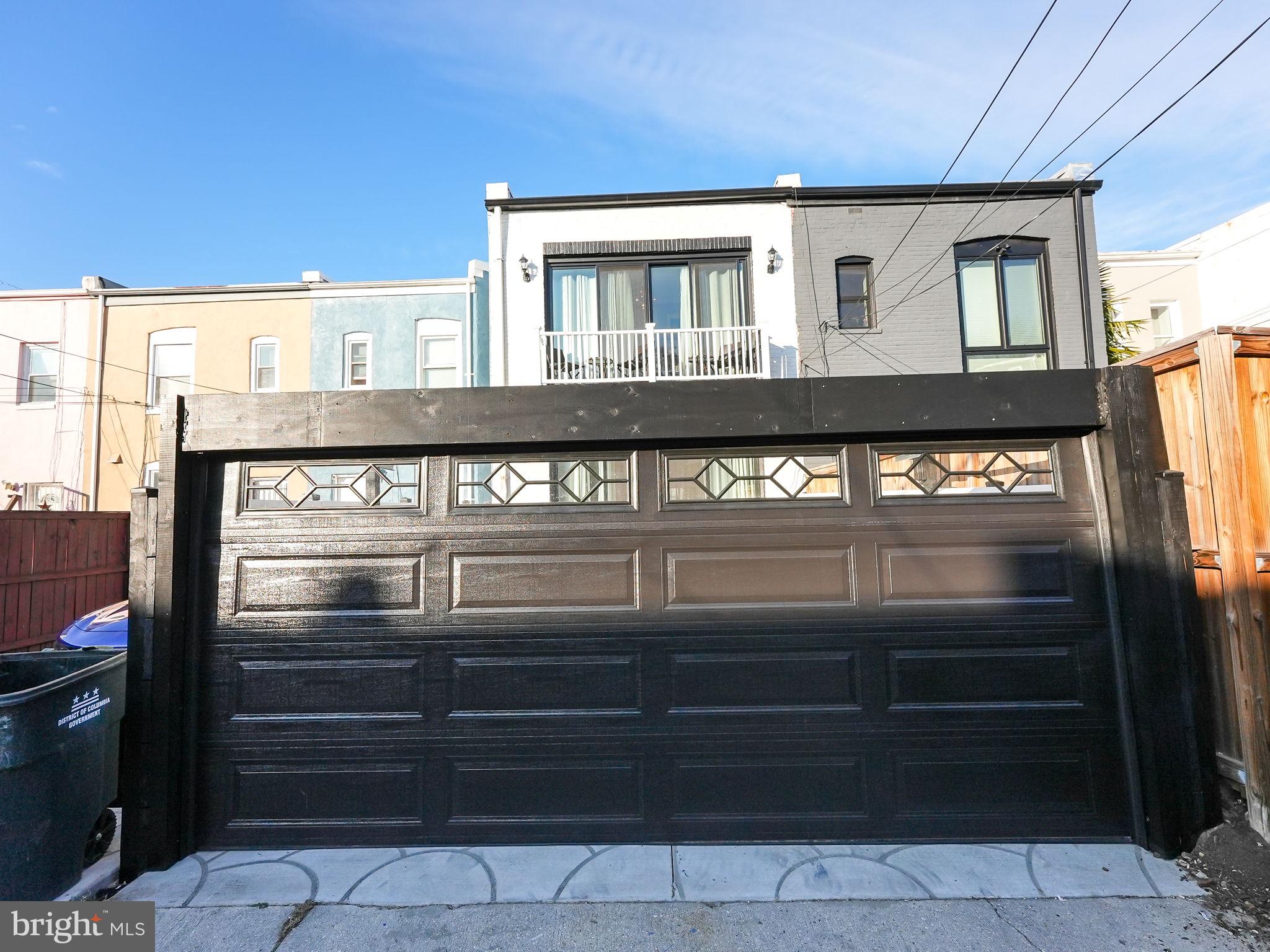 210 Bates Street Northwest Washington, DC 20001 - Photo 35 of 40