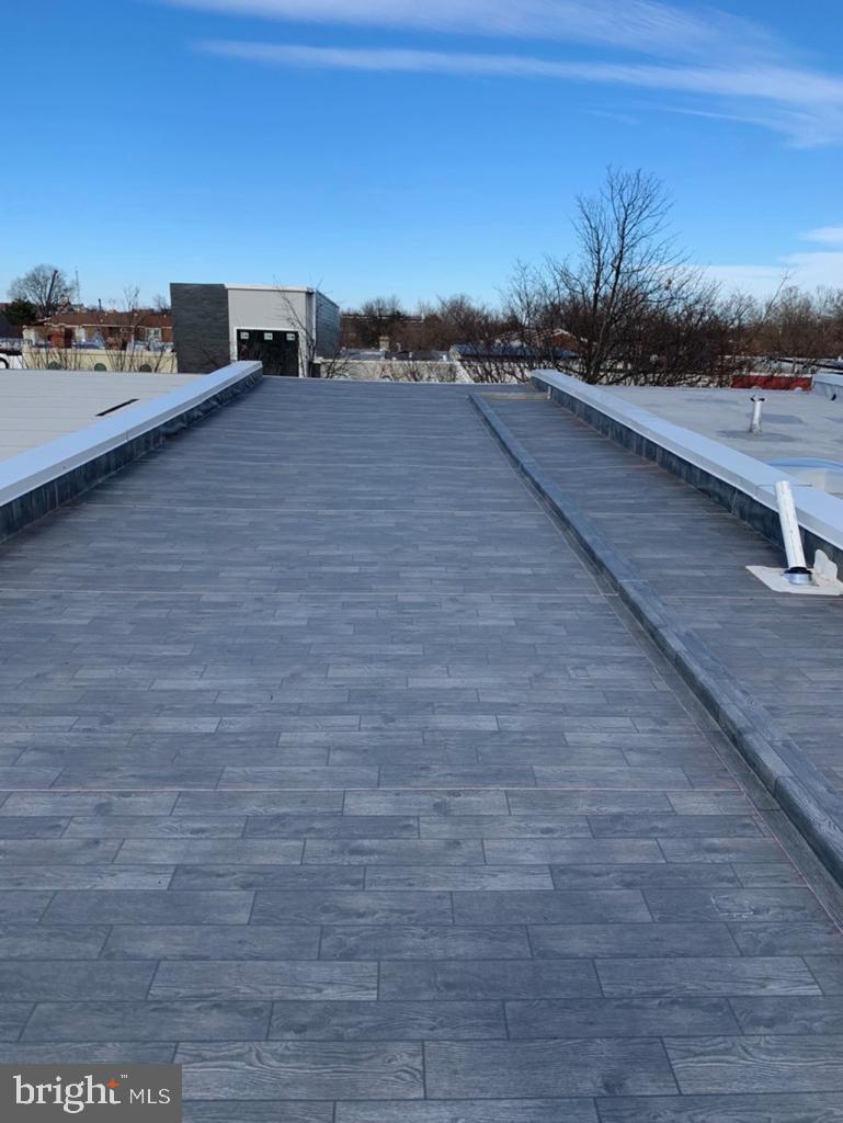 210 Bates Street Northwest Washington, DC 20001 - Photo 37 of 40