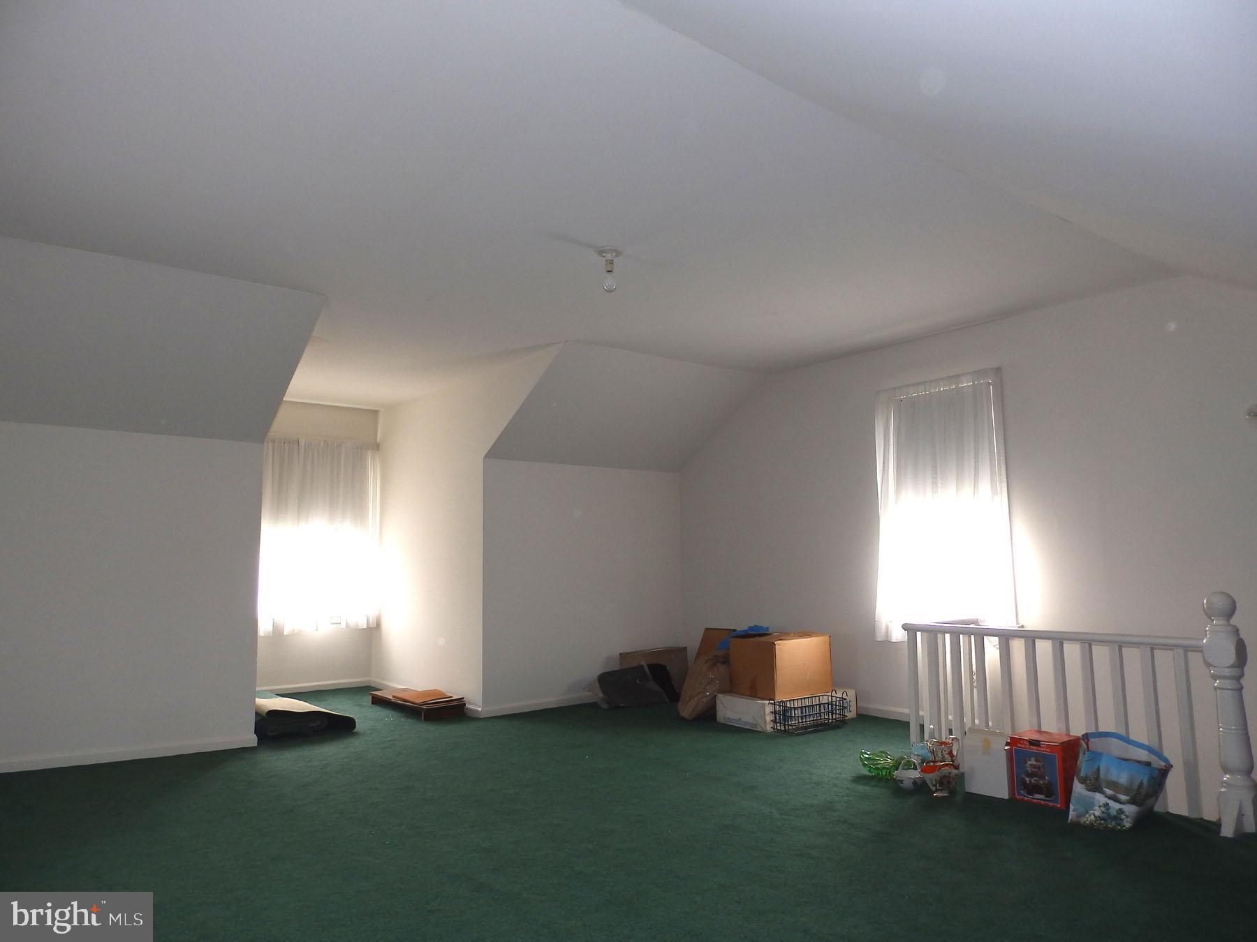 147 Klockner Road Hamilton, NJ 08619 - Photo 13 of 15 3rd Floor