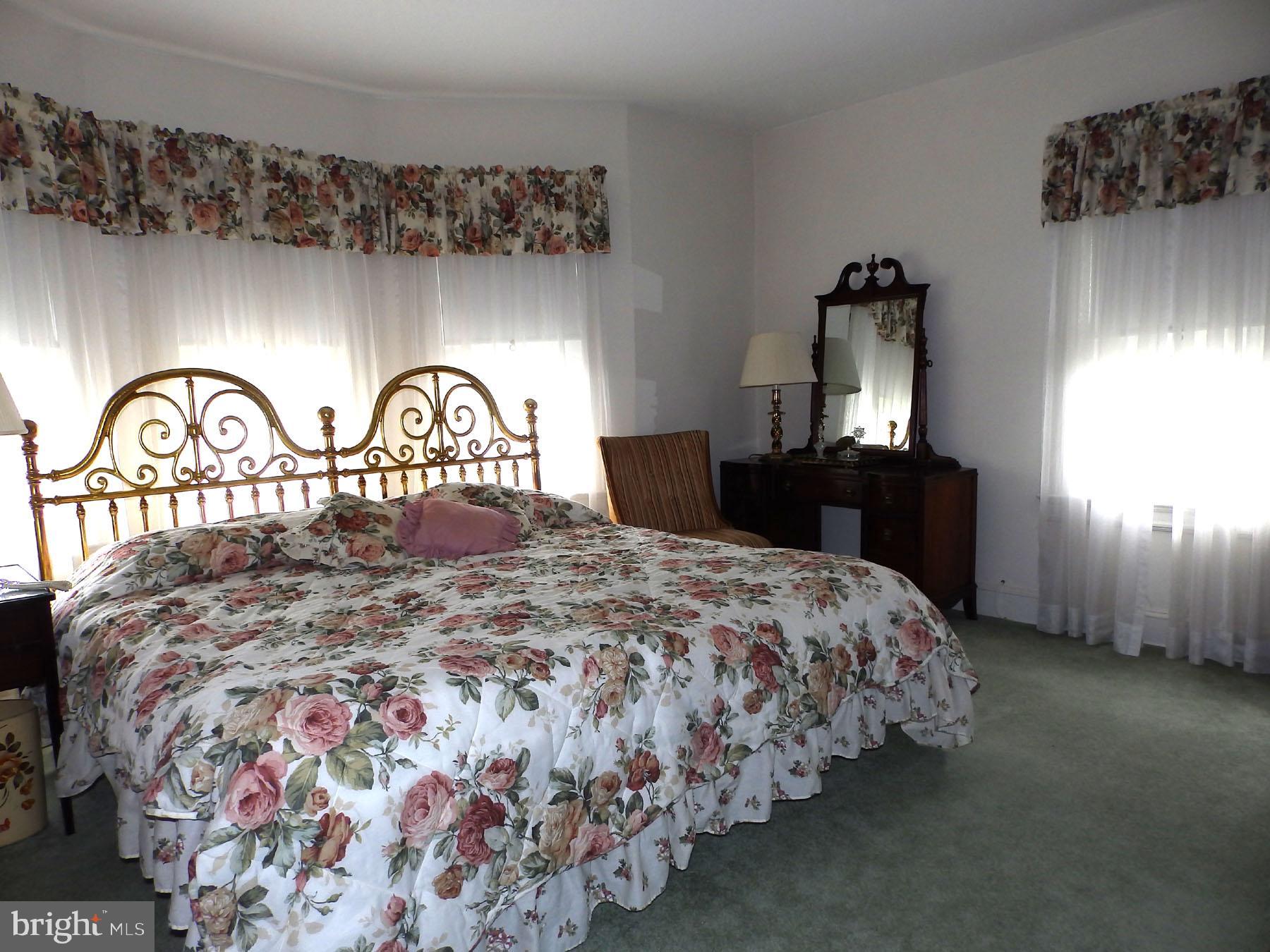 147 Klockner Road Hamilton, NJ 08619 - Photo 9 of 15 Master Bedroom