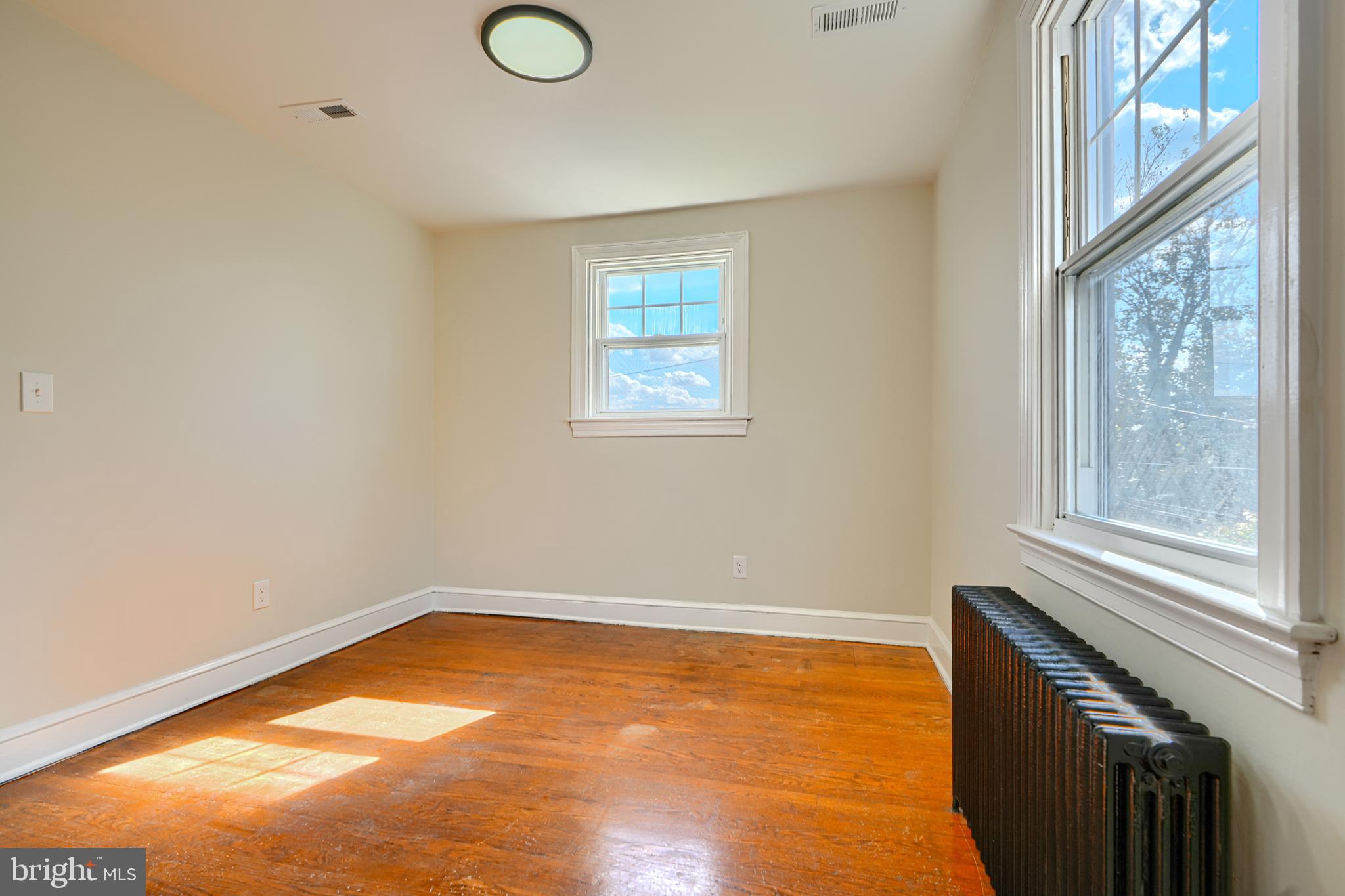 1226-10 Ten Oaks Road Baltimore, MD 21227 - Photo 27 of 49