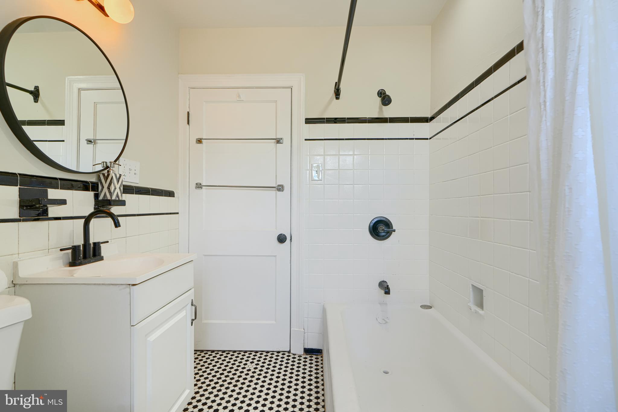 1226-10 Ten Oaks Road Baltimore, MD 21227 - Photo 34 of 49