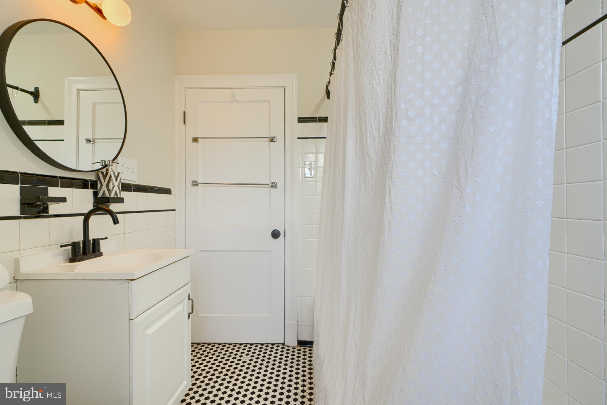 1226-10 Ten Oaks Road Baltimore, MD 21227 - Photo 35 of 49