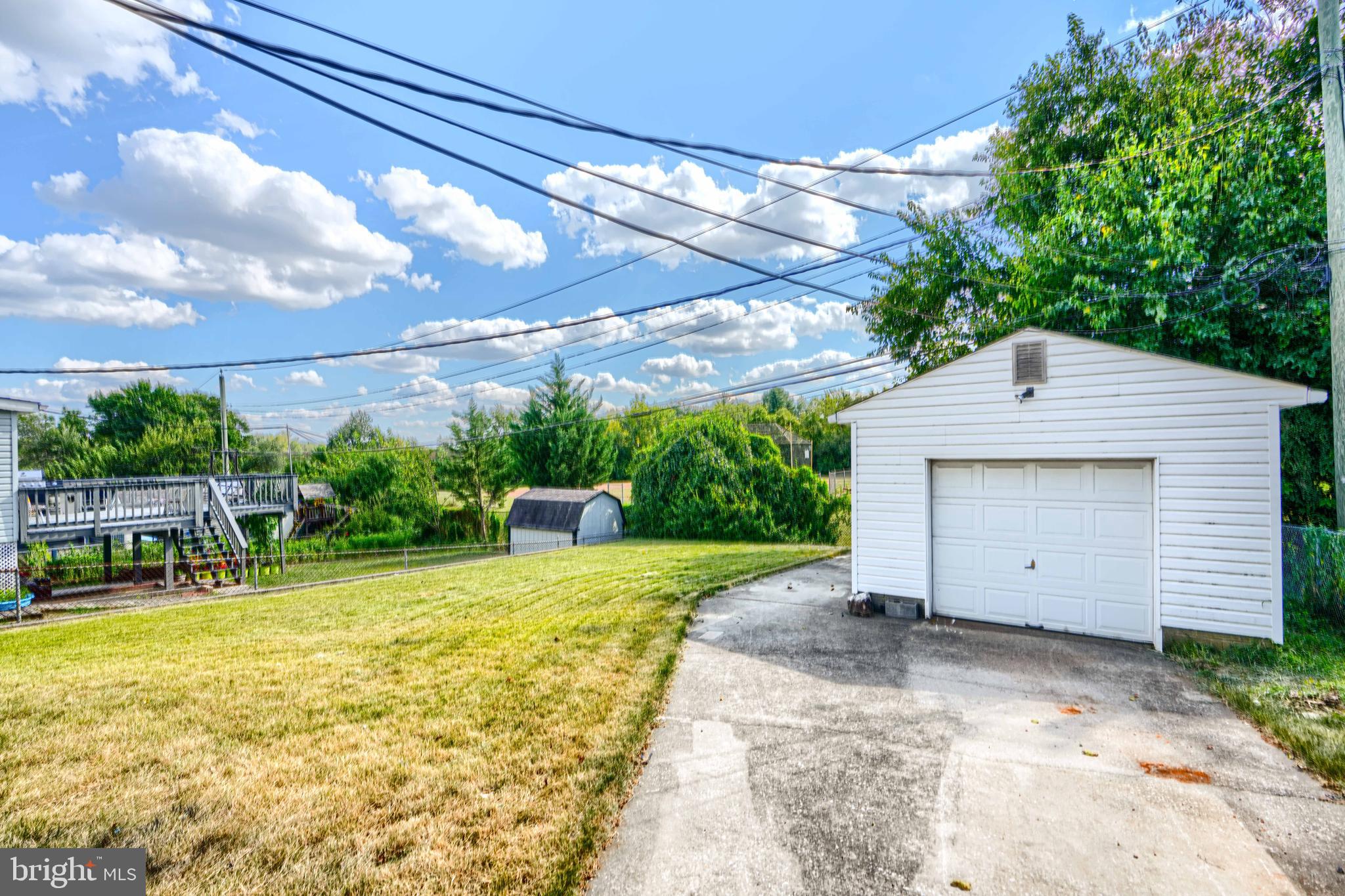 1226-10 Ten Oaks Road Baltimore, MD 21227 - Photo 4 of 49