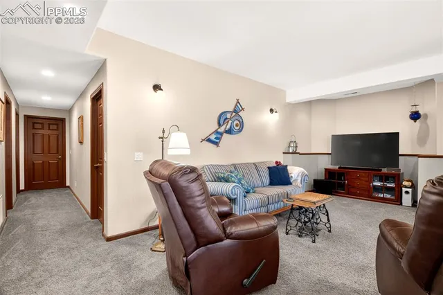 $1,050,000 | 11170 Grizzly Lane, Peyton, CO 80831