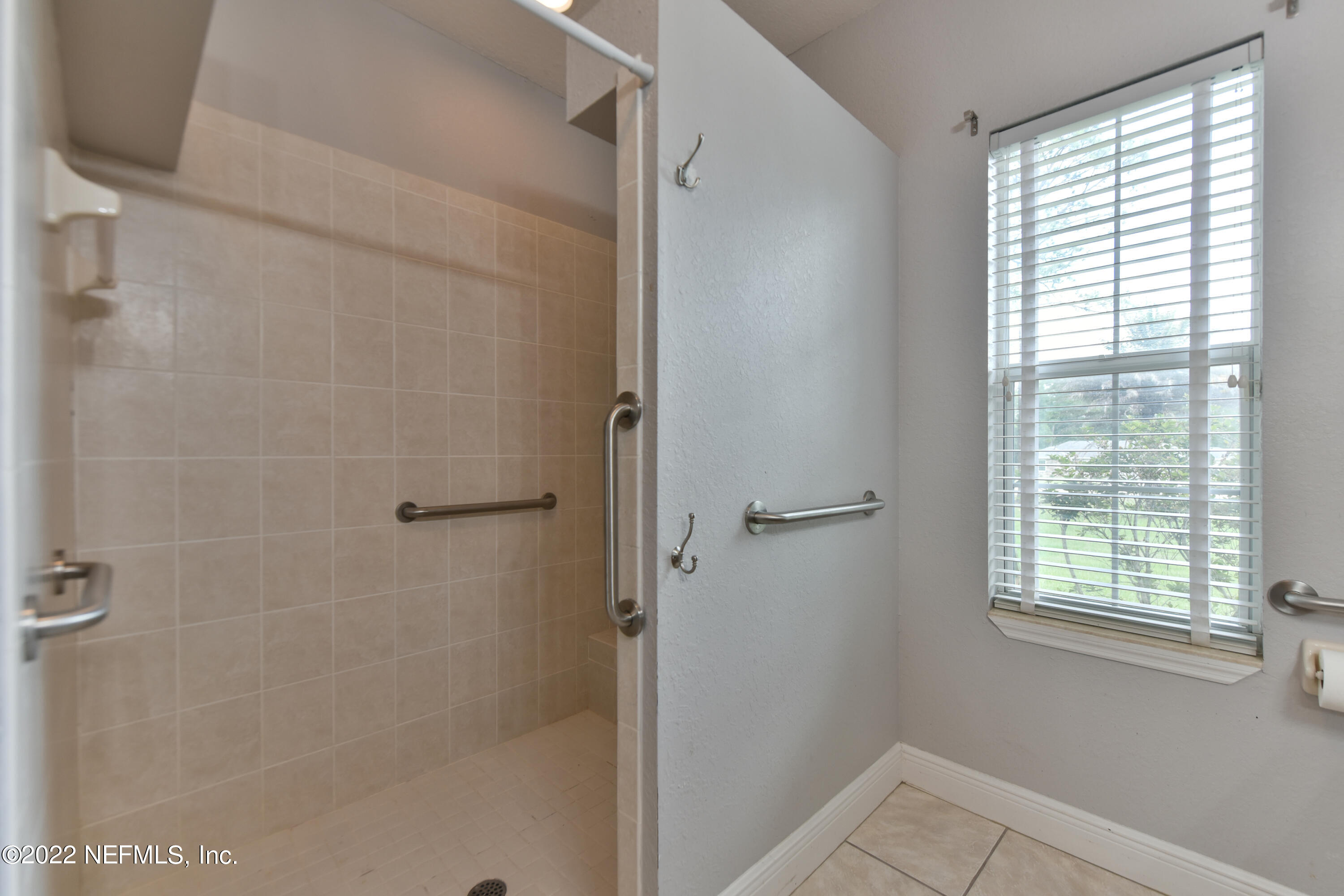 12995 Southwest 52nd Lane Road Ocala, FL 34481 - Photo 30 of 55 Shower