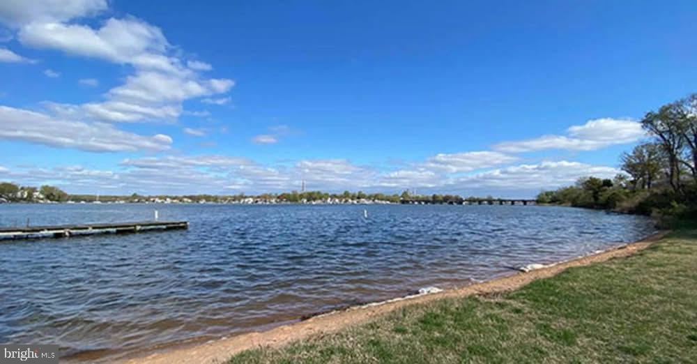 1055 Bulman Harbour Pasadena, MD 21122 - Photo 34 of 36 a view of lake and mountain
