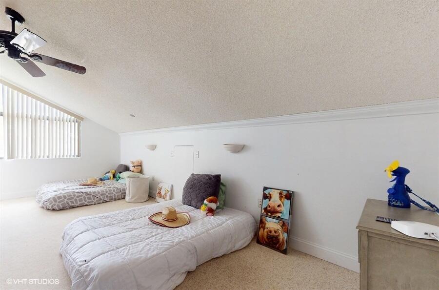 128 Cape Pointe Circle Jupiter, FL 33477 - Photo 33 of 42 33_128CAPEPOINTECIRCLE_2033_LowRes