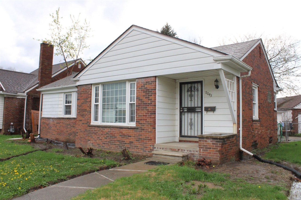 8045 Appoline Street Detroit, MI 48228 - Photo 2 of 39