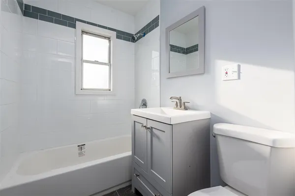 $1,800 | 156 Lower Main Street, Unit 2, Matawan, NJ 07747