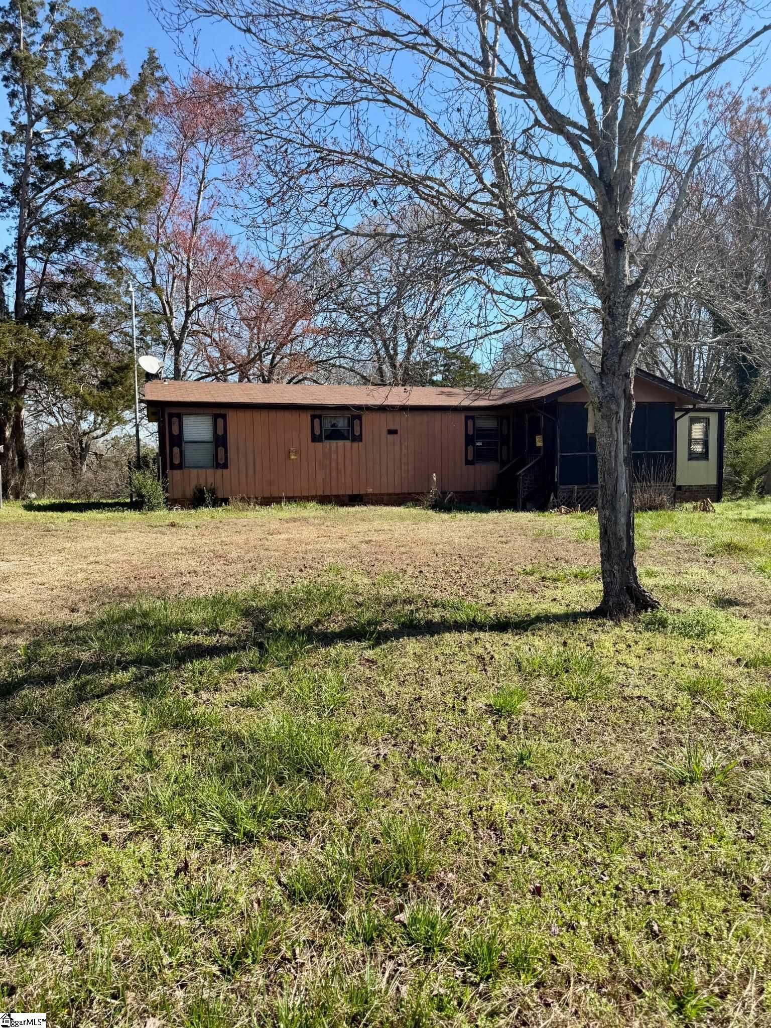 5990 Highway 14 Gray Court, SC 29645 - Photo 1 of 14