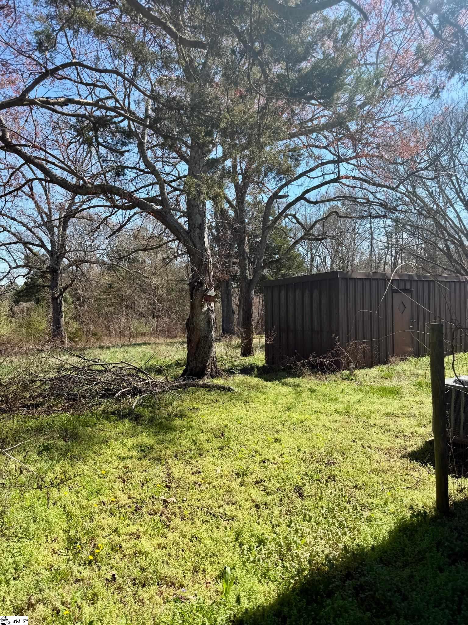 5990 Highway 14 Gray Court, SC 29645 - Photo 2 of 14