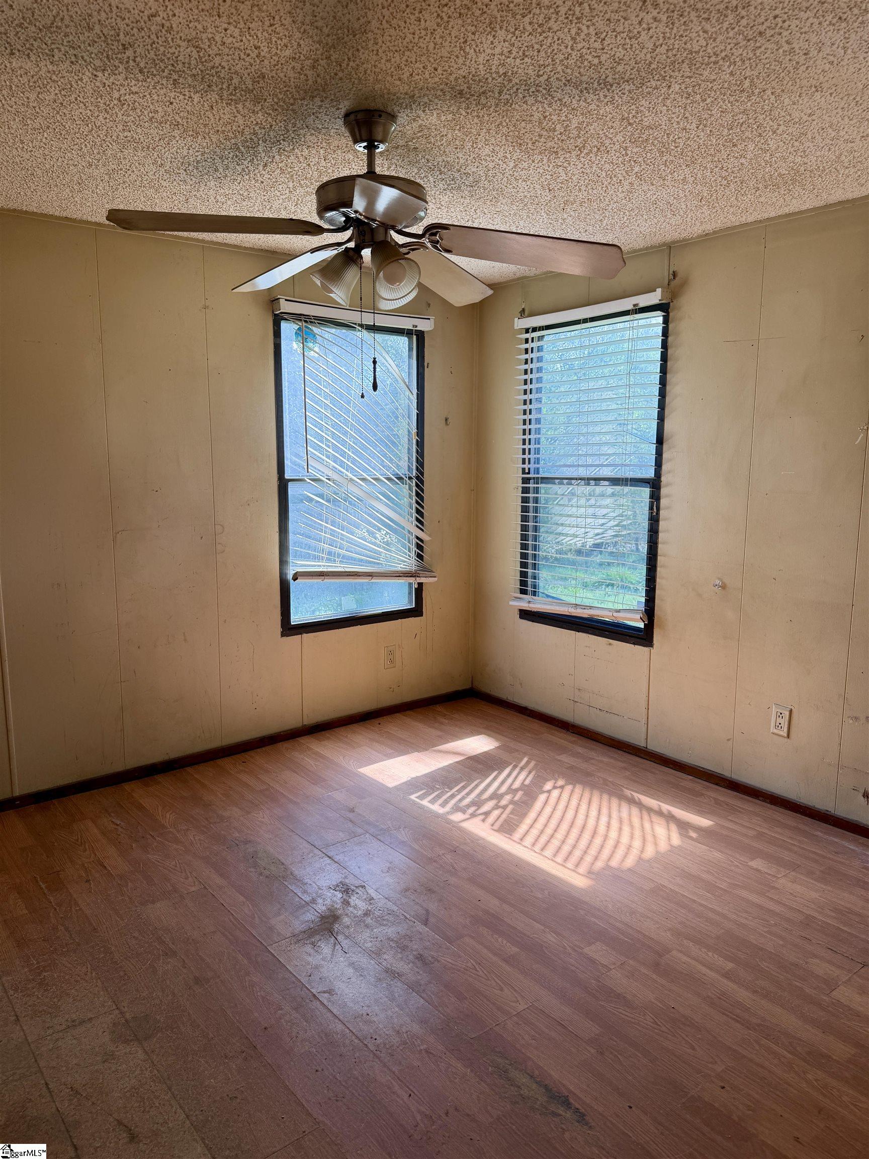 5990 Highway 14 Gray Court, SC 29645 - Photo 6 of 14