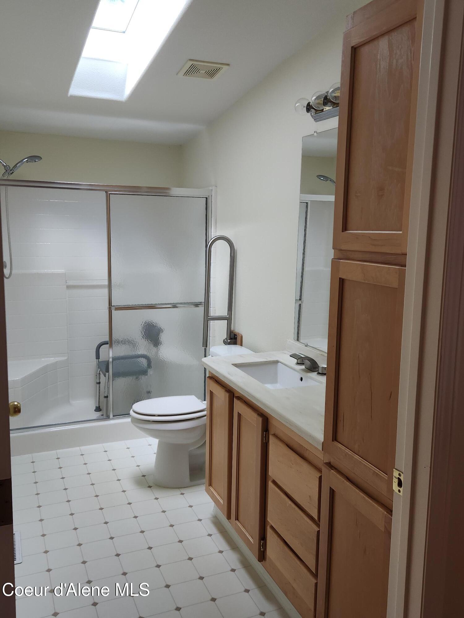 1906 Bounty Loop Hayden, ID 83835 - Photo 18 of 25 1000026095