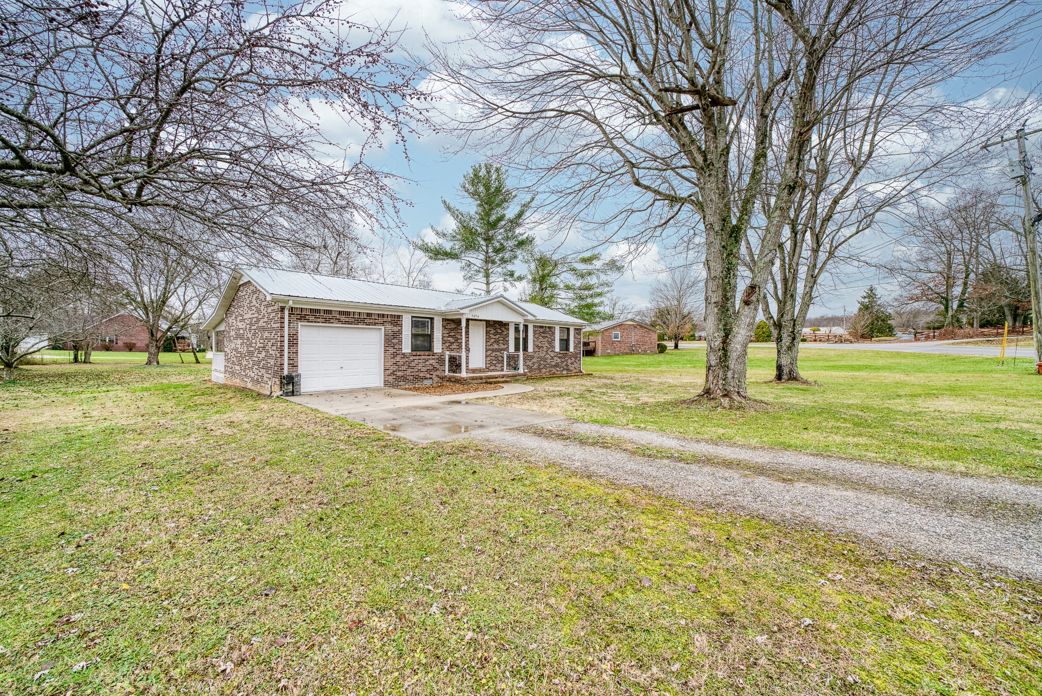 3056 Zeb Warren Road Cookeville, TN 38506 - Photo 3 of 28