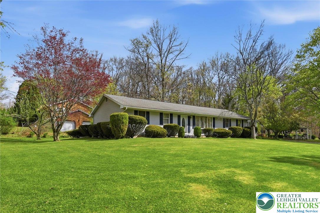 4 Codorus Road Barnesville, PA 18214 - Photo 3 of 40