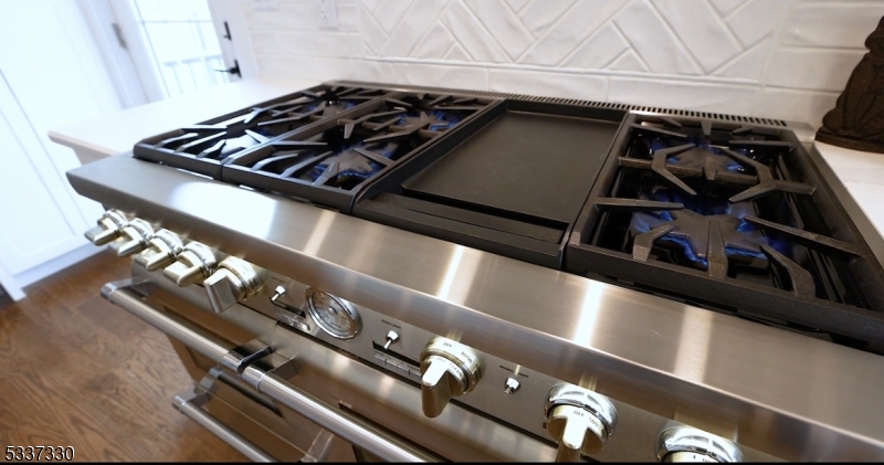 134 Hillsborough Road Hillsborough, NJ 08844 - Photo 13 of 50 a close up of a is sitting in the kitchen