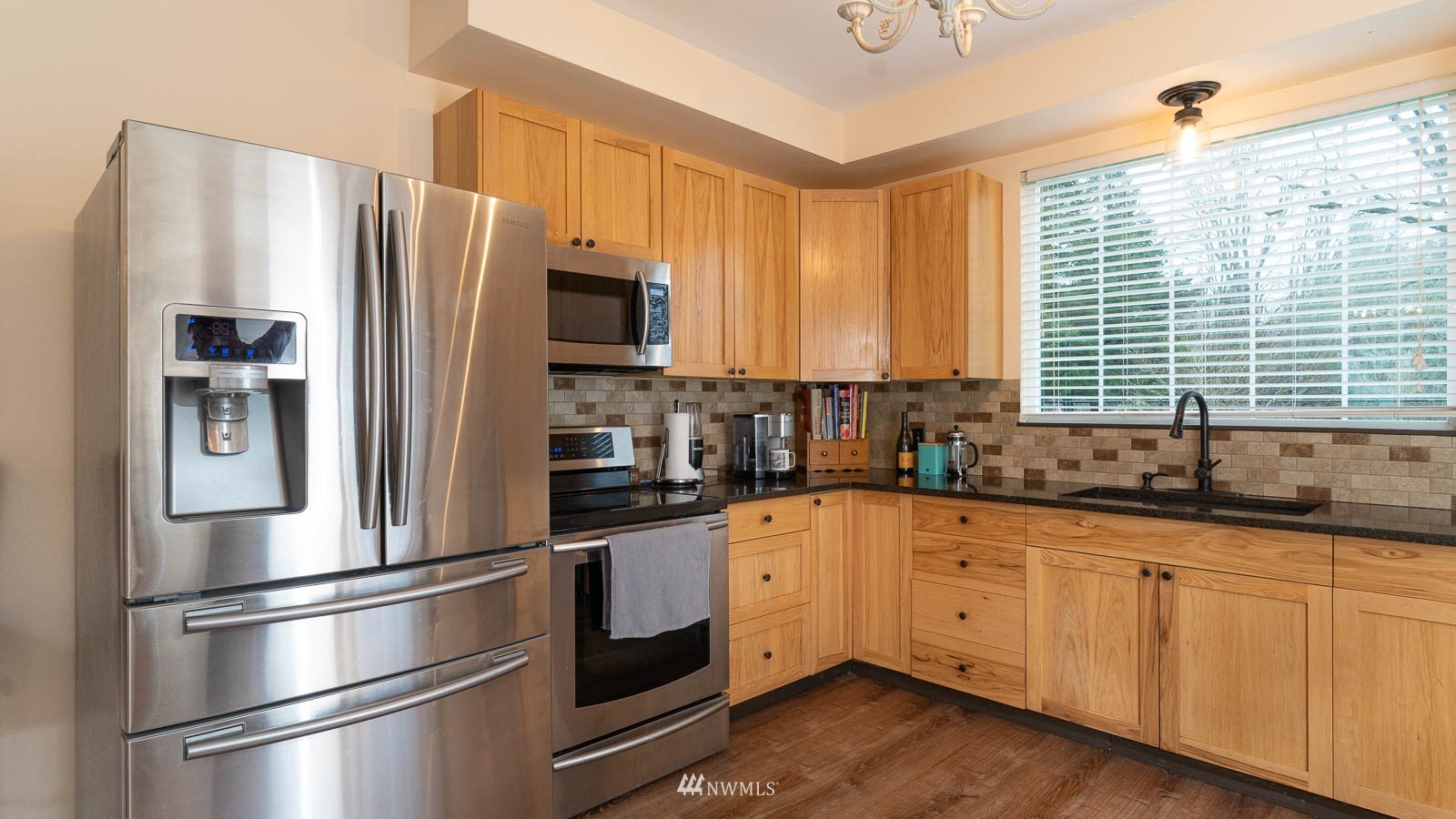 4005 Sweet Road Blaine, WA 98230 - Photo 9 of 22 Gallery Image 9