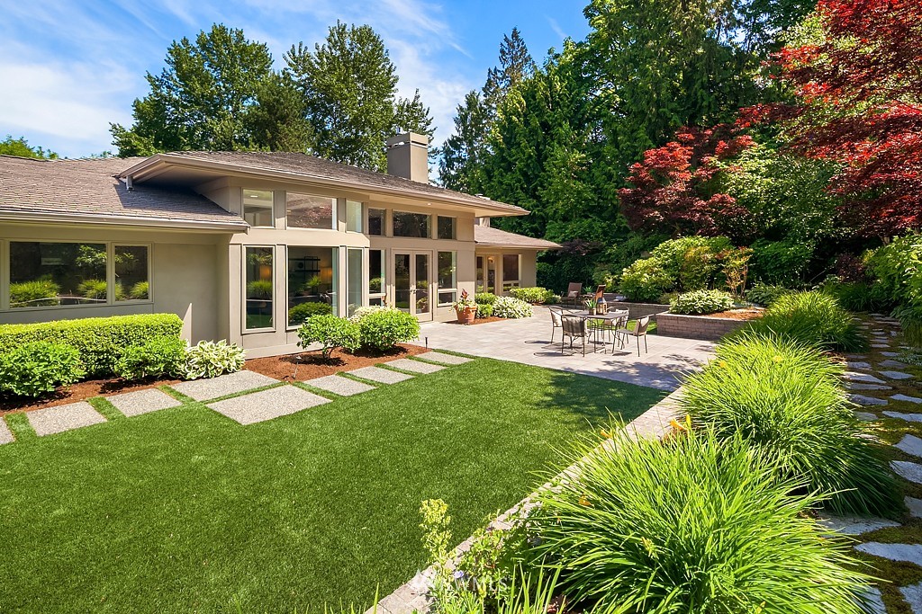 2607 Evergreen Point Road Medina, WA 98039 - Photo 20 of 23