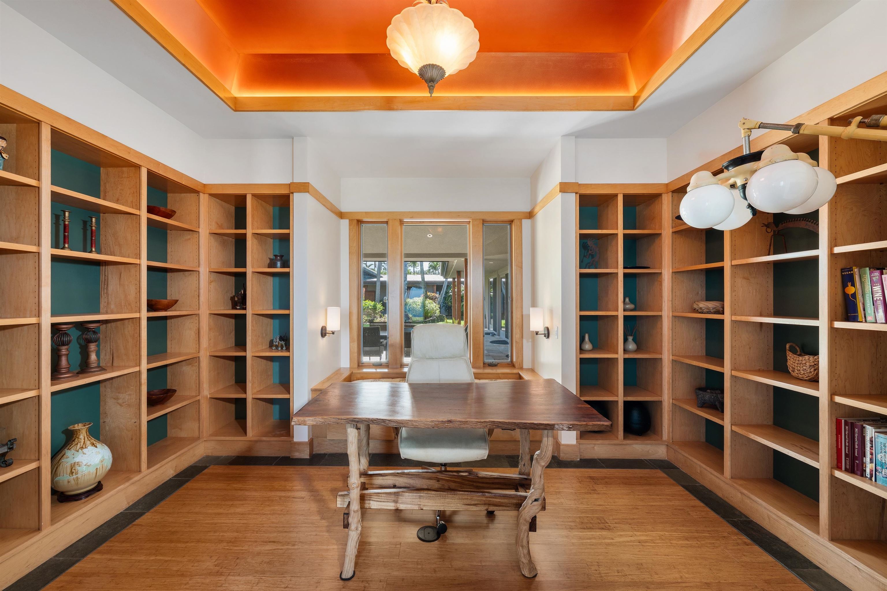 400 Mehana Road Haiku, HI 96708 - Photo 29 of 50 a view of a livingroom with furniture and front door