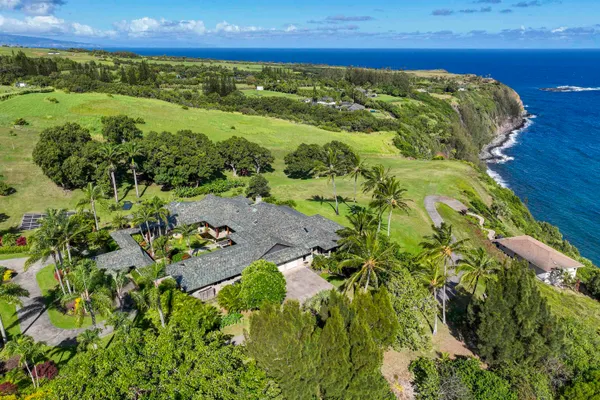 $11,900,000 | 400 Mehana Road, Haiku, HI 96708