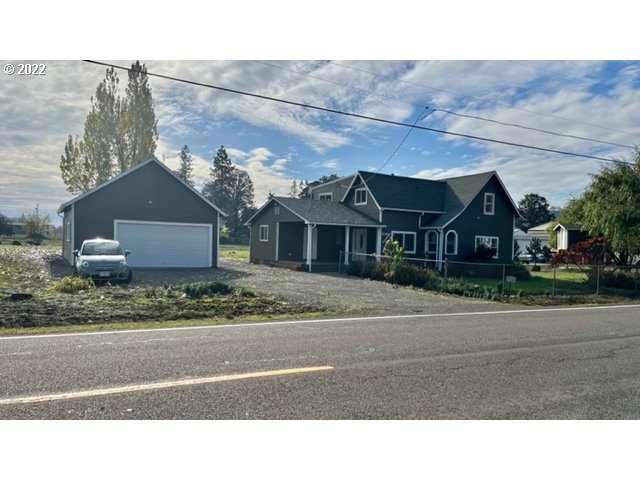 5958 Stayton Road Southeast Turner, OR 97392 - Photo 2 of 26 Gallery Image 2