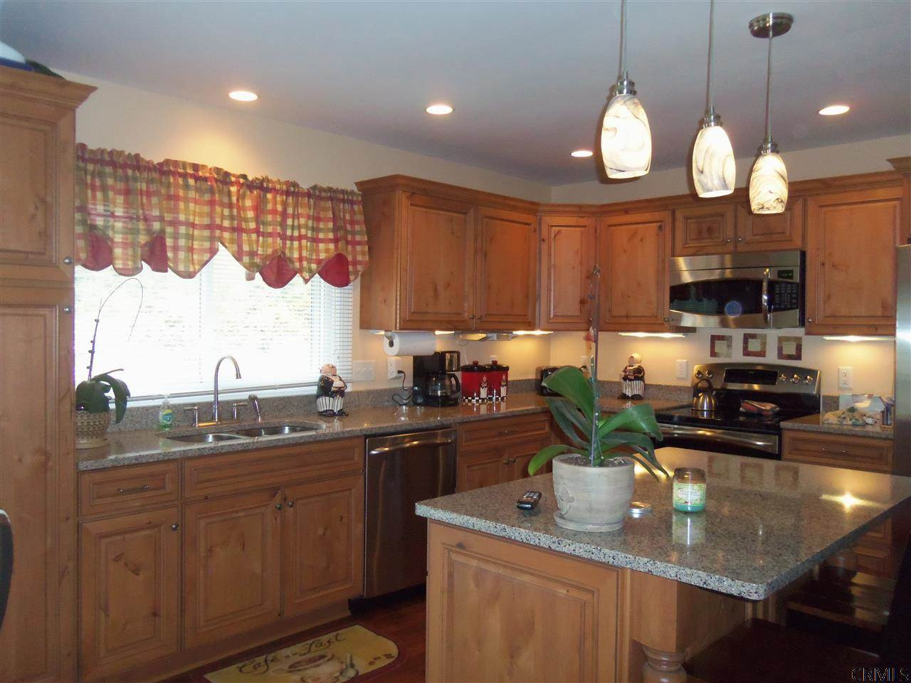 2015 Piney Point Road Brunswick, NY 12180 - Photo 2 of 18 Photo 2
