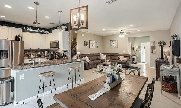 $2,150 | 7038 Buroak Court, Jacksonville, FL 32258