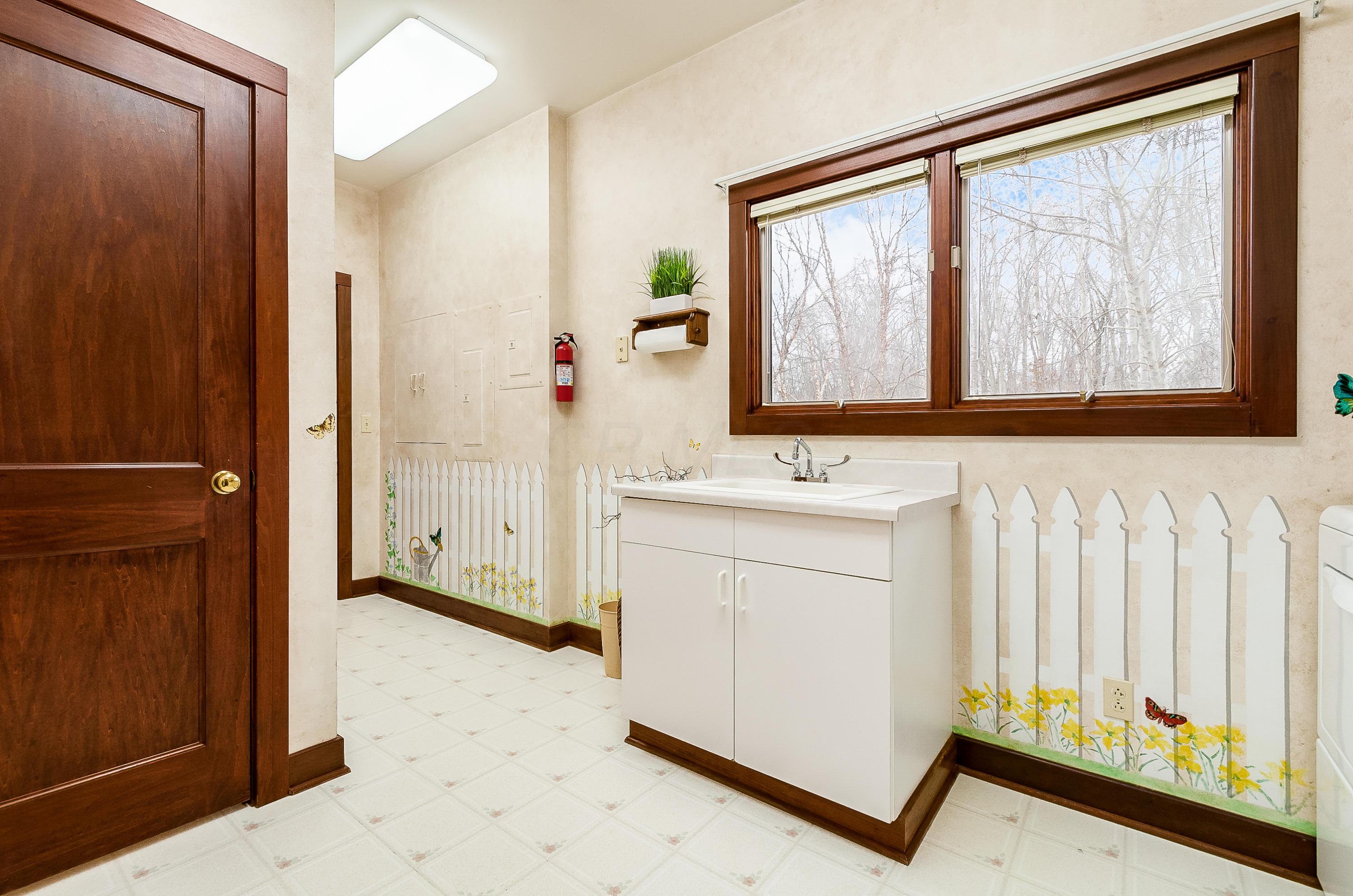 11804 Saylor Road Northwest Pickerington, OH 43147 - Photo 31 of 52