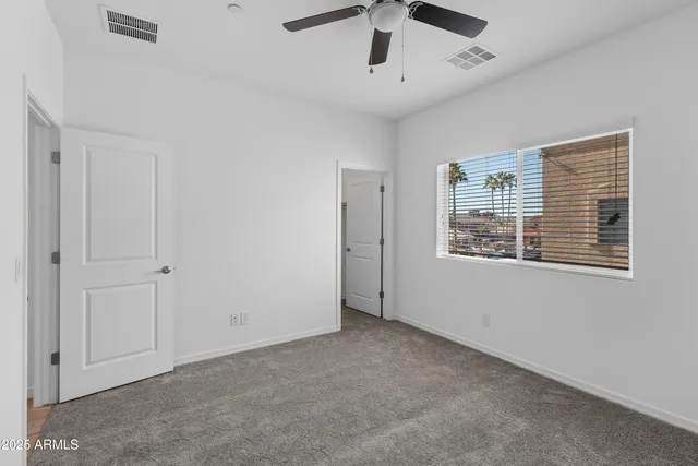$2,450 | 15636 North 29th Street, Unit 1, Phoenix, AZ 85032