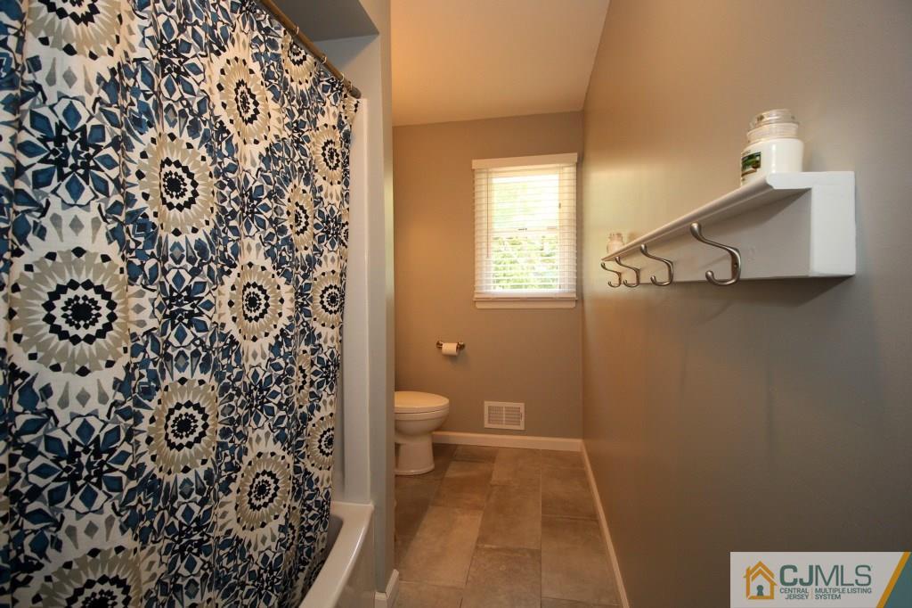 15 Starkin Road East Brunswick, NJ 08850 - Photo 12 of 20 Gallery Image 12