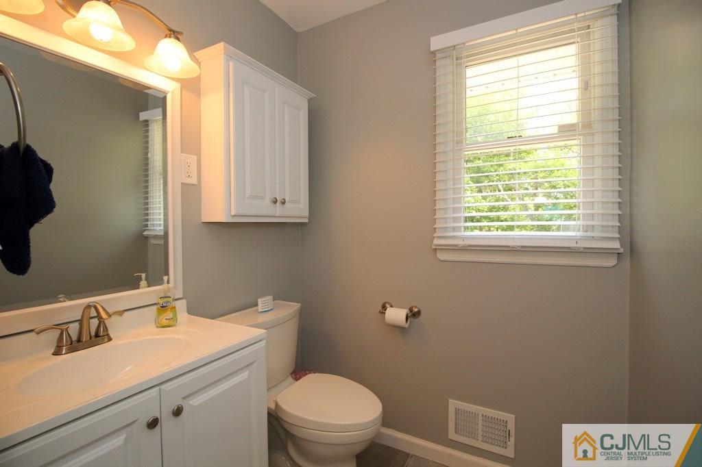 15 Starkin Road East Brunswick, NJ 08850 - Photo 13 of 20 Gallery Image 13