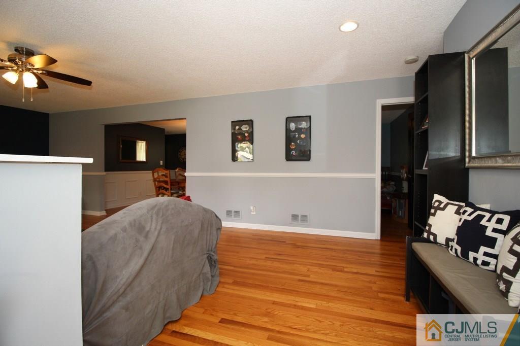 15 Starkin Road East Brunswick, NJ 08850 - Photo 3 of 20 Gallery Image 3