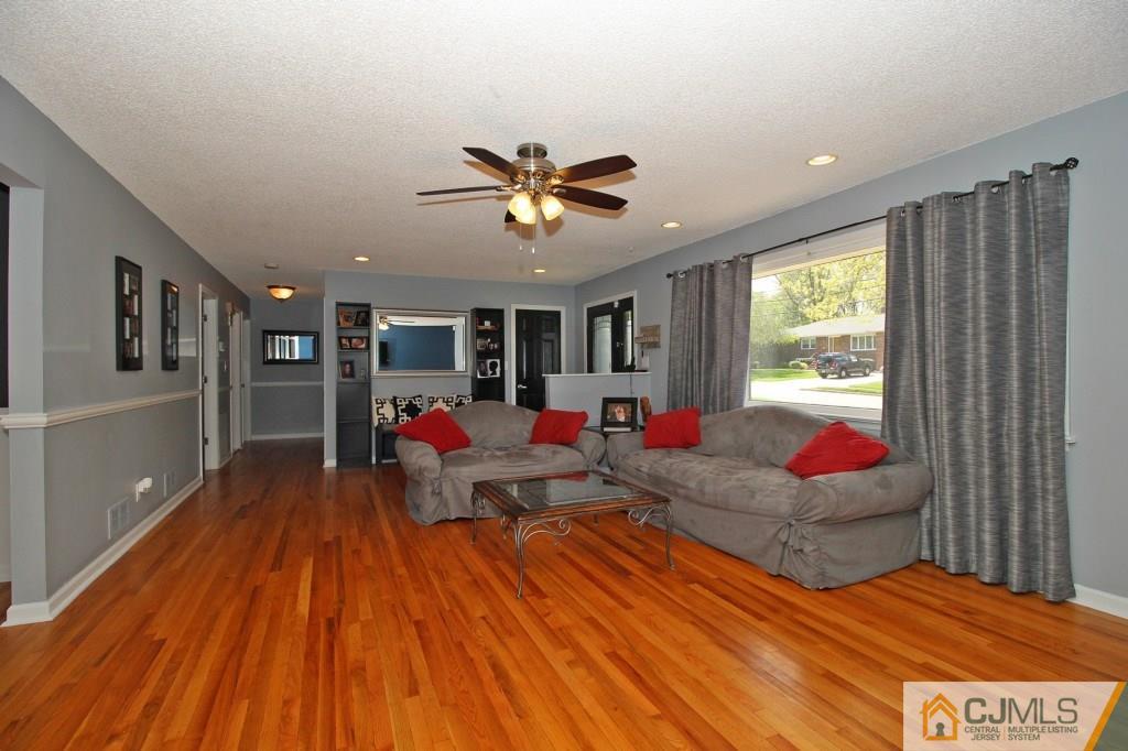 15 Starkin Road East Brunswick, NJ 08850 - Photo 4 of 20 Gallery Image 4