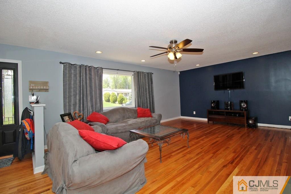 15 Starkin Road East Brunswick, NJ 08850 - Photo 5 of 20 Gallery Image 5