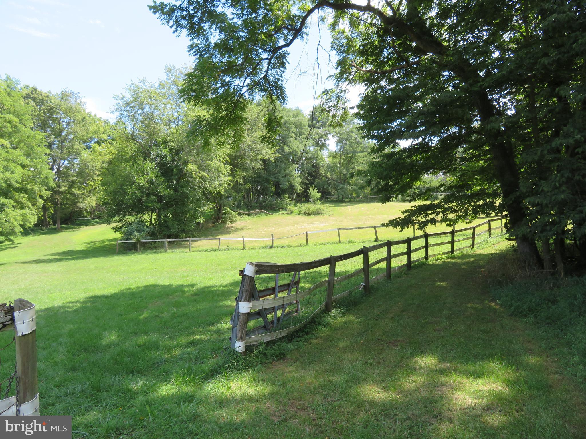 207 Merlin Road Phoenixville, PA 19460 - Photo 30 of 48 Gallery Image 30