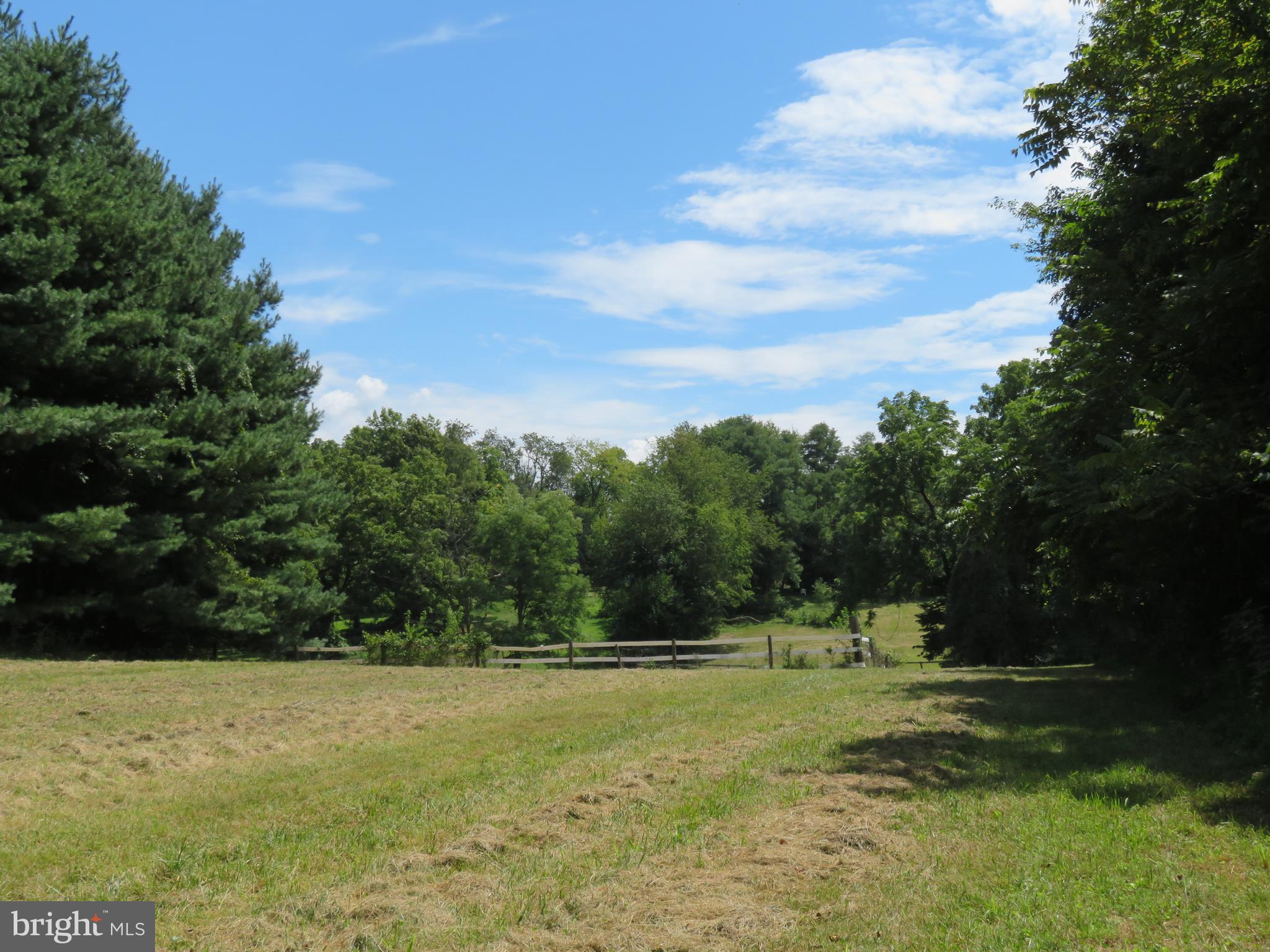 207 Merlin Road Phoenixville, PA 19460 - Photo 31 of 48 Gallery Image 31