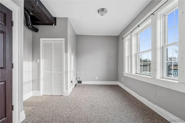 $1,400 | 2114 Seneca Street, Buffalo, NY 14210