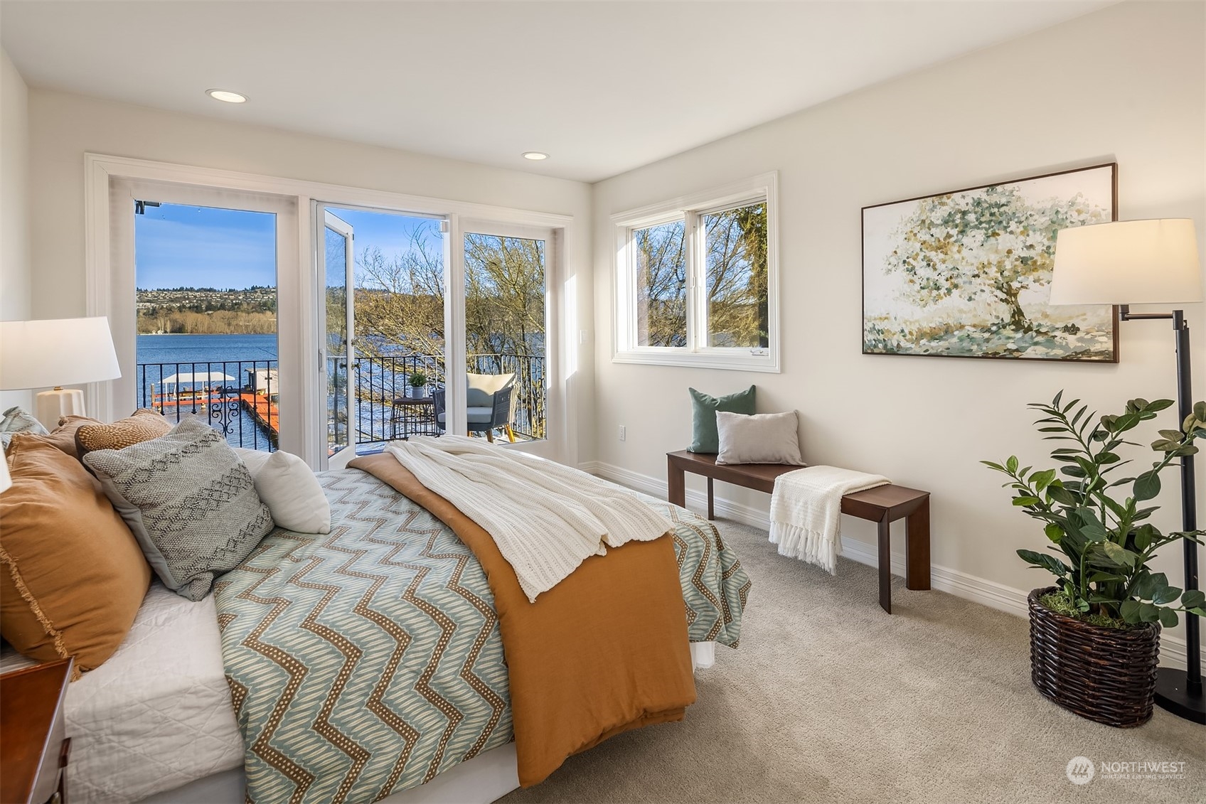 4452 Ferncroft Road Mercer Island, WA 98040 - Photo 26 of 39 a bedroom with furniture and a large window
