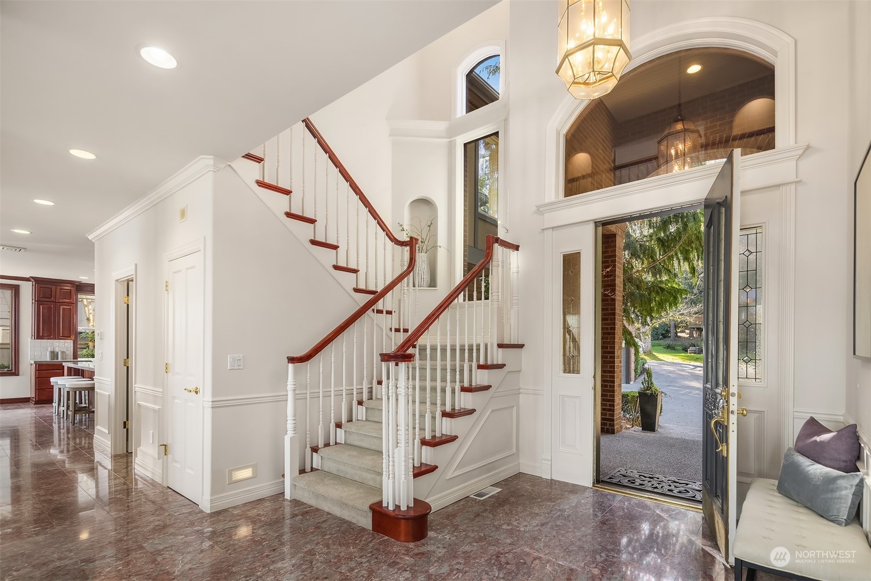4452 Ferncroft Road Mercer Island, WA 98040 - Photo 8 of 39 a view of entryway and hall with wooden floor