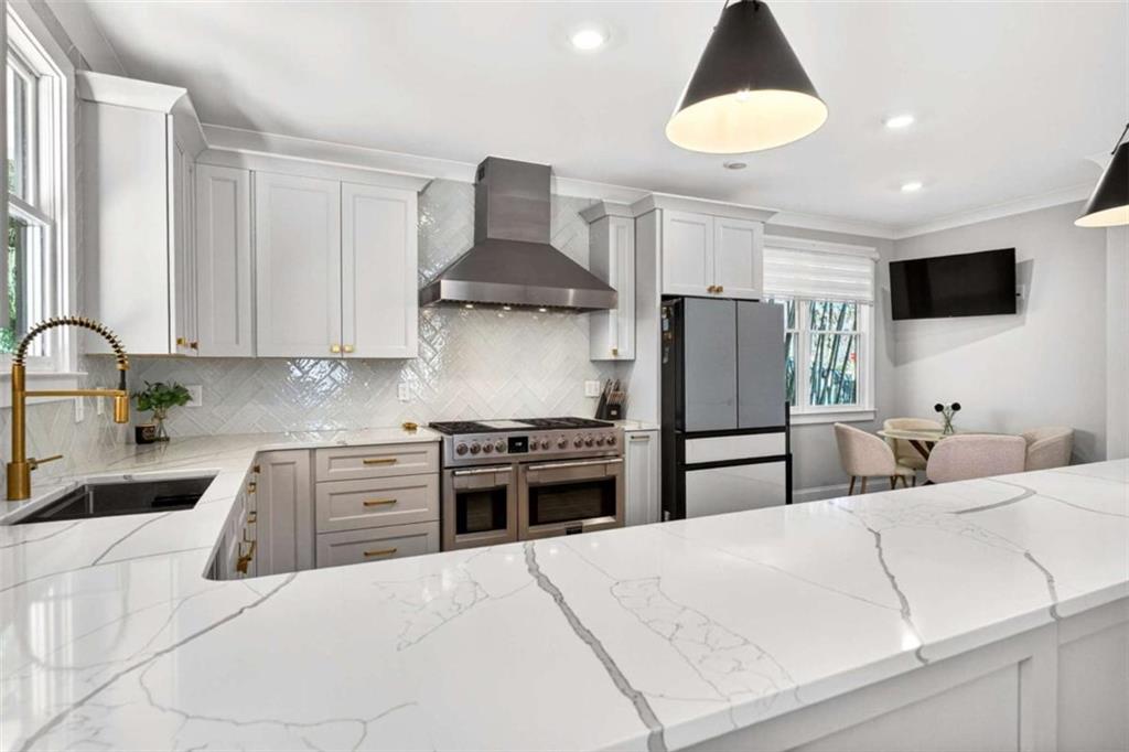 2331 Preston Park Court Decatur, GA 30032 - Photo 15 of 53