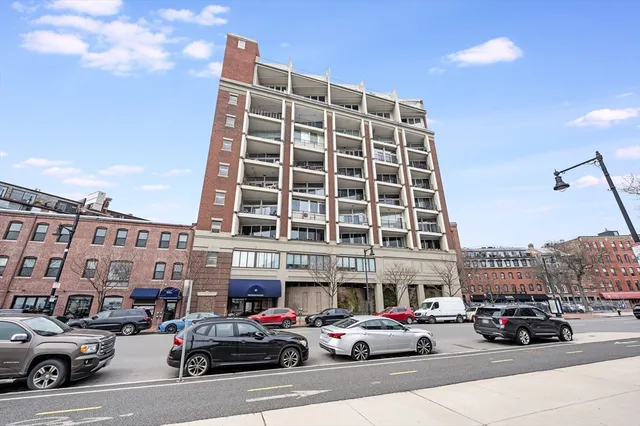 $995,000 | 63 Atlantic Avenue, Unit 5D, Boston, MA 02110