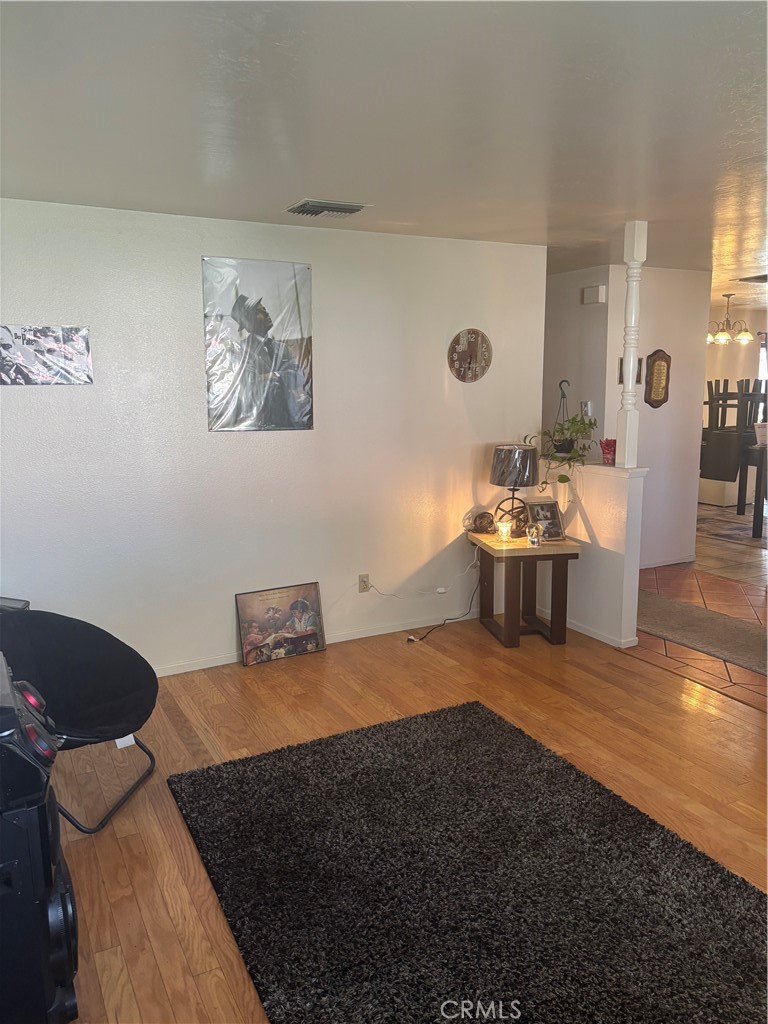 313 Mamie Street Ridgecrest, CA 93555 - Photo 6 of 33 Family room