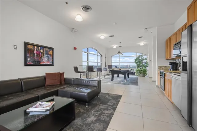 $637,000 | 3180 Mathieson Drive Northeast, Unit 1205, Atlanta, GA 30305